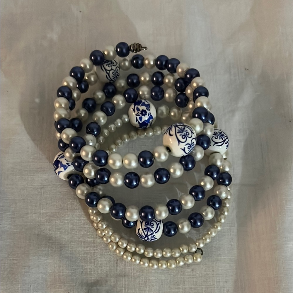 Elegant Blue and White Beaded Bracelet